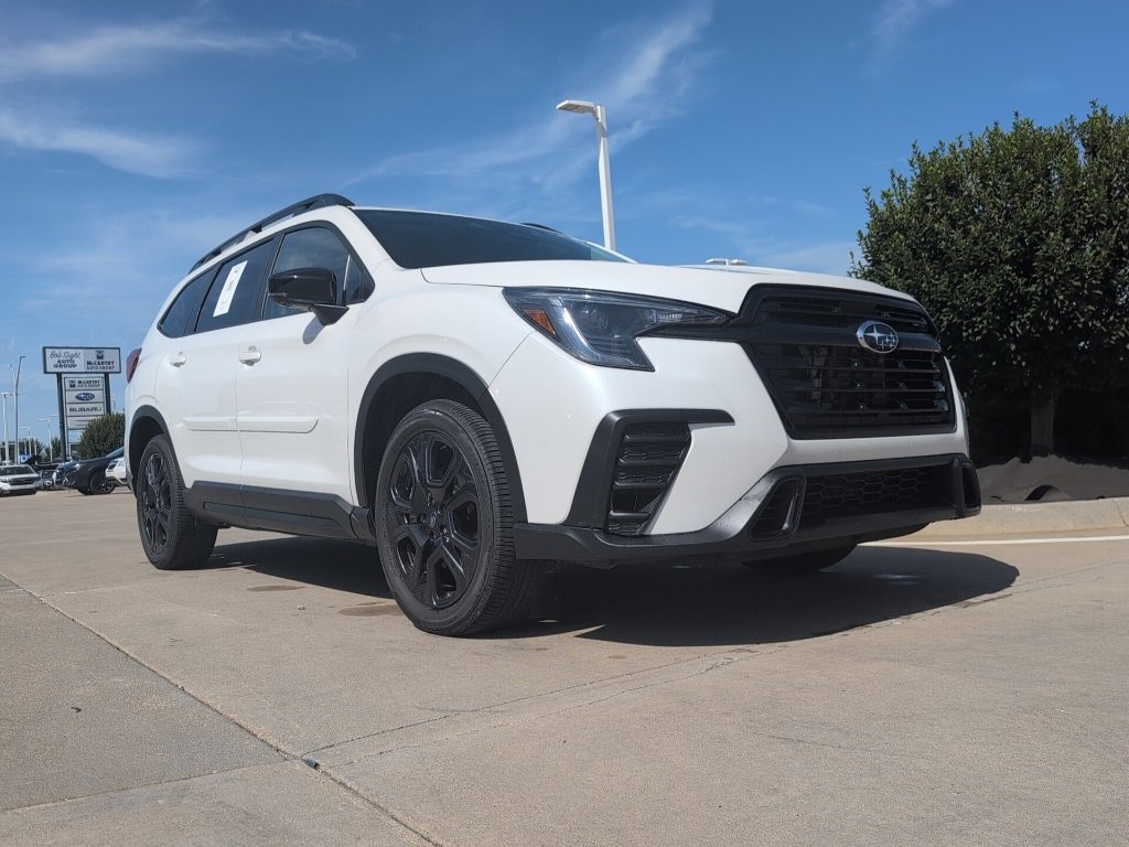 Used 2025 Subaru Ascent Bronze Edition w/ Popular Package #2 image 5
