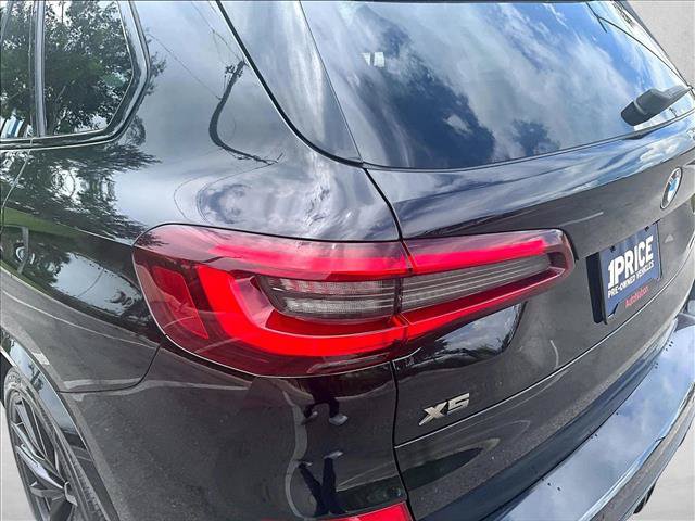 Used 2021 BMW X5 M50i w/ Executive Package AWD/4WD image 29