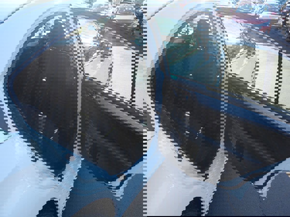 Used 2017 Subaru Legacy 2.5i Premium w/ Moonroof Package image 30