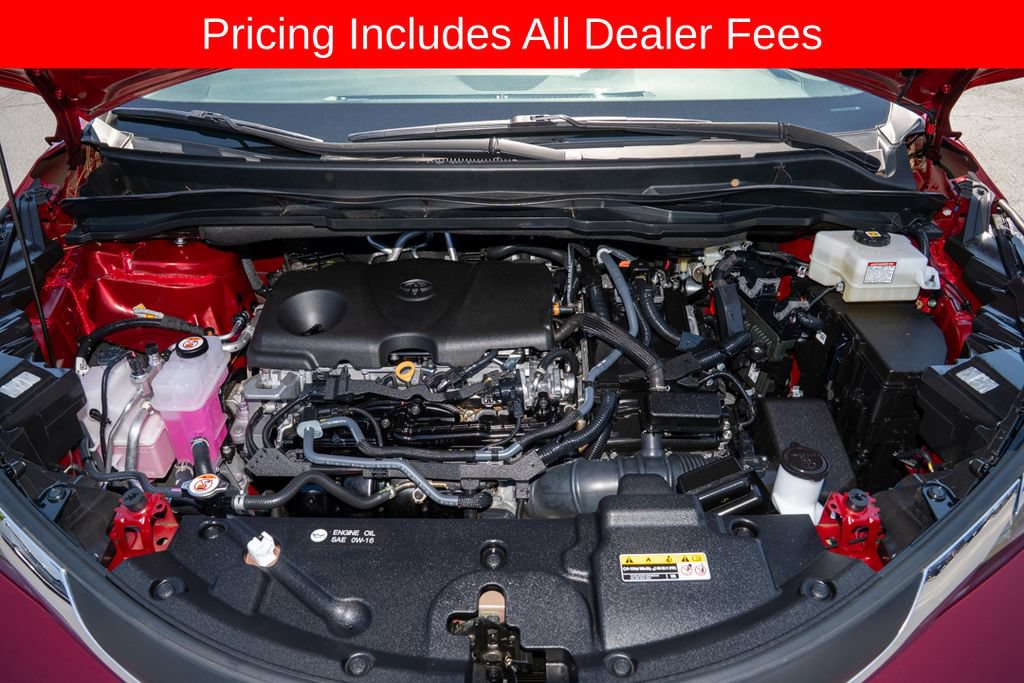 Used 2025 Toyota Sienna XLE FWD image 21