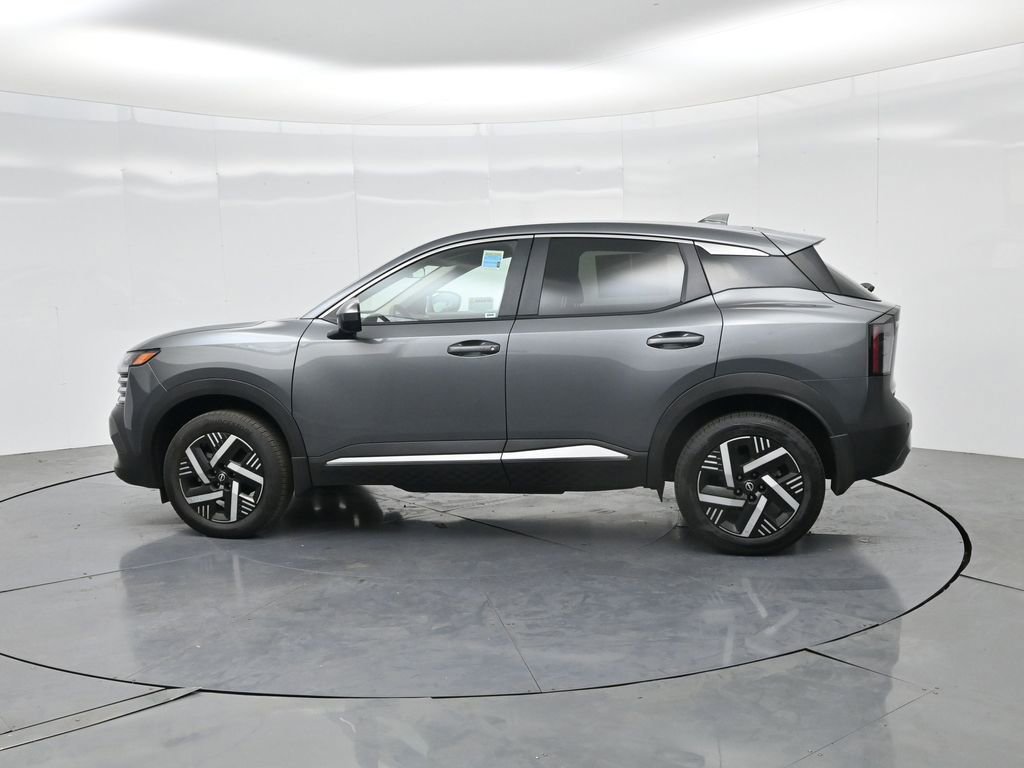 Used 2025 Nissan Kicks SV image 28