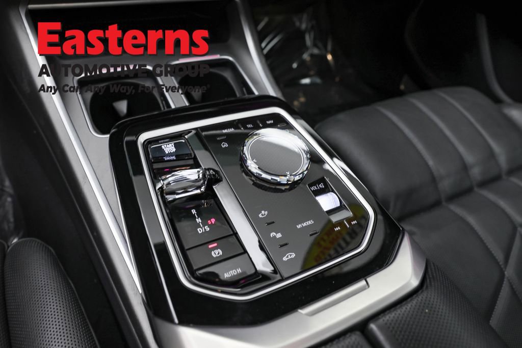 Used 2023 BMW 760i xDrive 760i xDrive w/ Executive Package image 13