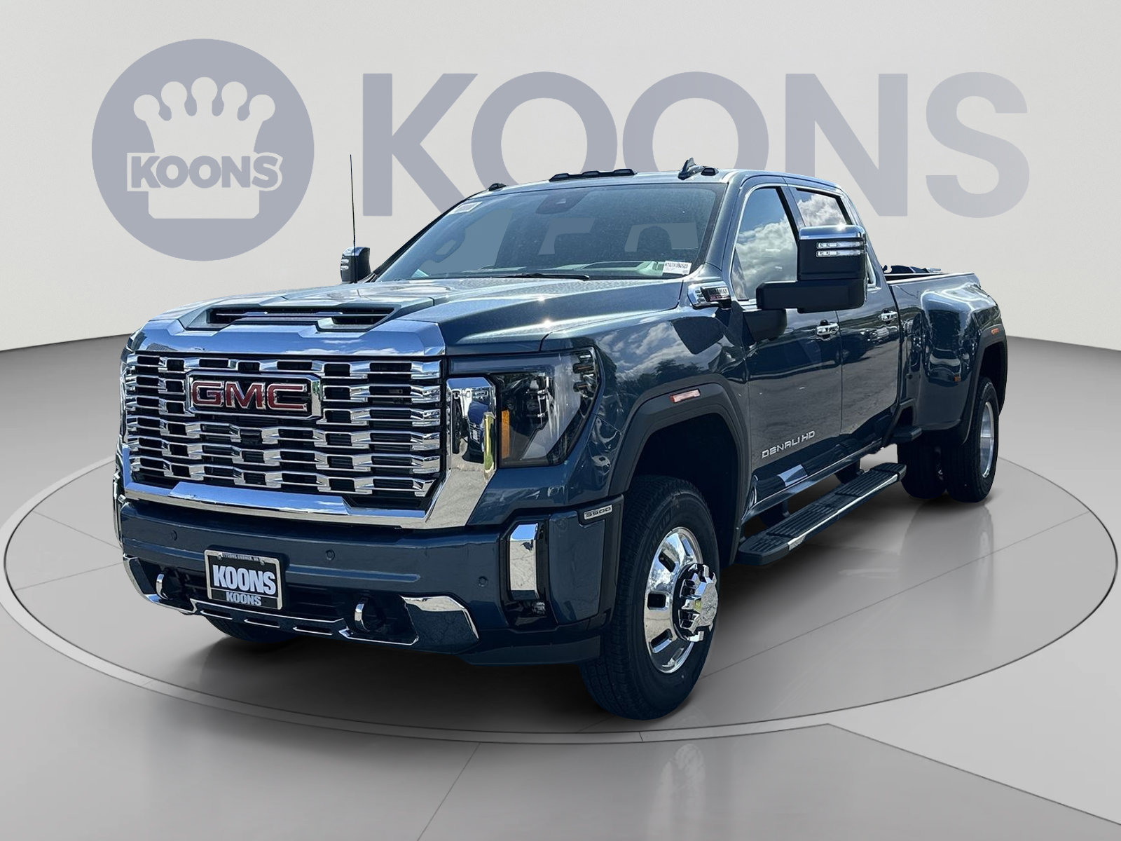 New 2026 GMC Sierra 3500 Denali w/ Denali Reserve Package