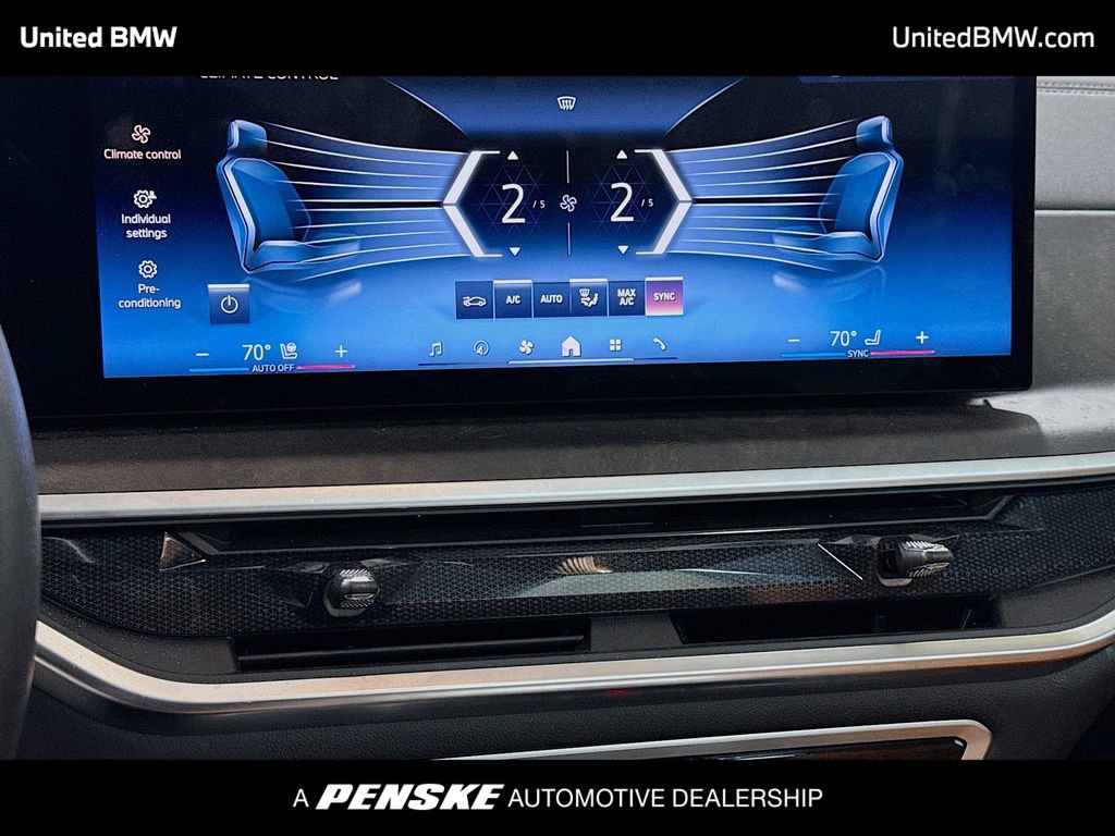 Certified 2024 BMW X5 xDrive40i w/ Parking Assistance Package image 11