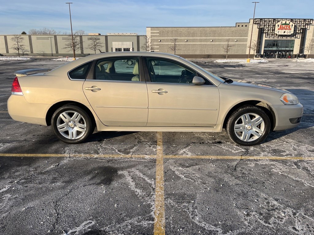 Used 2011 Chevrolet Impala LT w/ Luxury Edition Package image 2