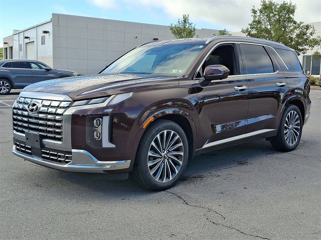 Used 2023 Hyundai Palisade Calligraphy image 6