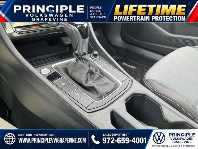 New 2027 Volkswagen Jetta SE FWD image 22