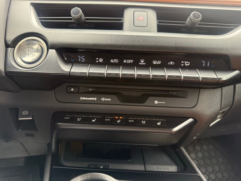 Used 2019 Lexus UX 200 w/ Accessory Package 2 image 23