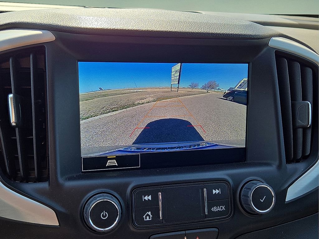 Used 2024 GMC Terrain SLT image 29