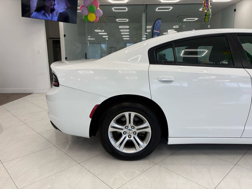 Used 2023 Dodge Charger SXT RWD image 8