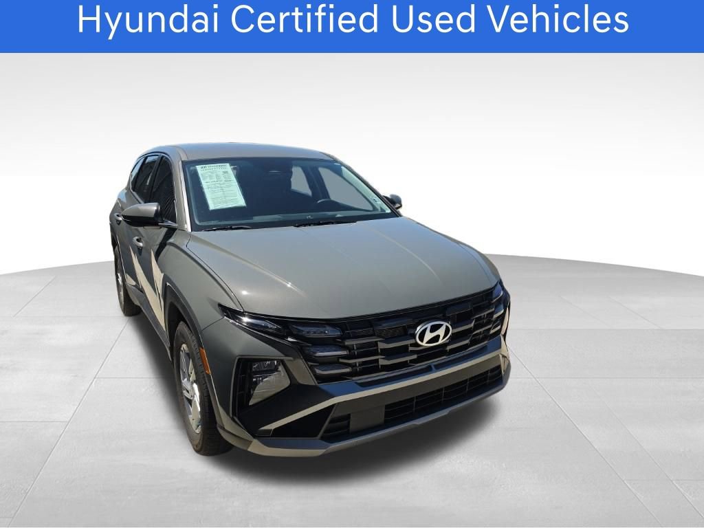 Certified 2025 Hyundai Tucson SE FWD video 3