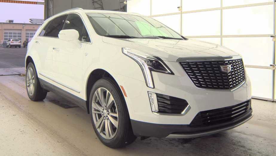 Used 2024 Cadillac XT5 Premium Luxury image 34