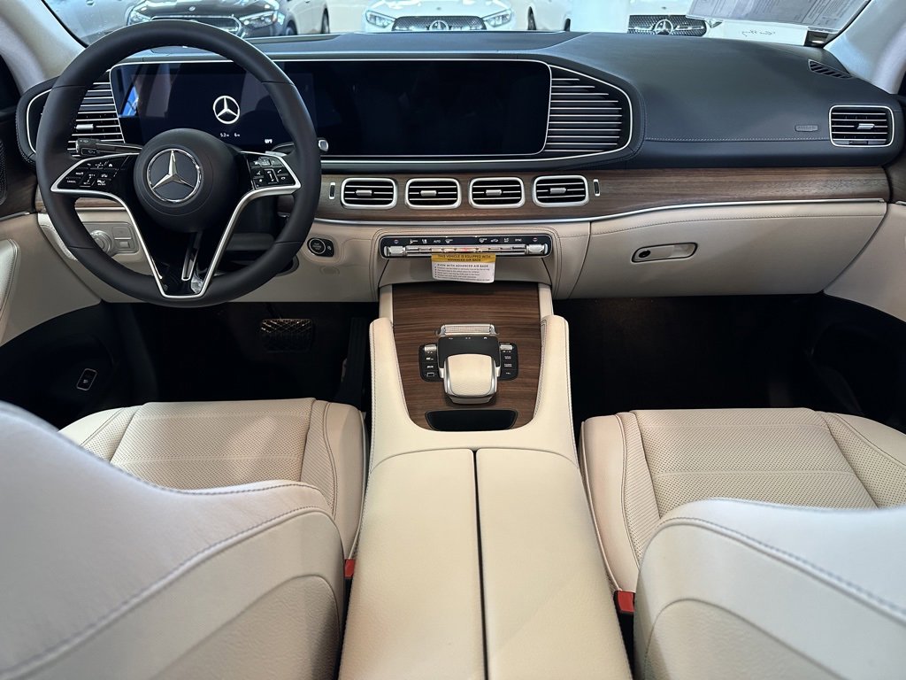 New 2026 Mercedes-Benz GLE 450 4MATIC Coupe image 4