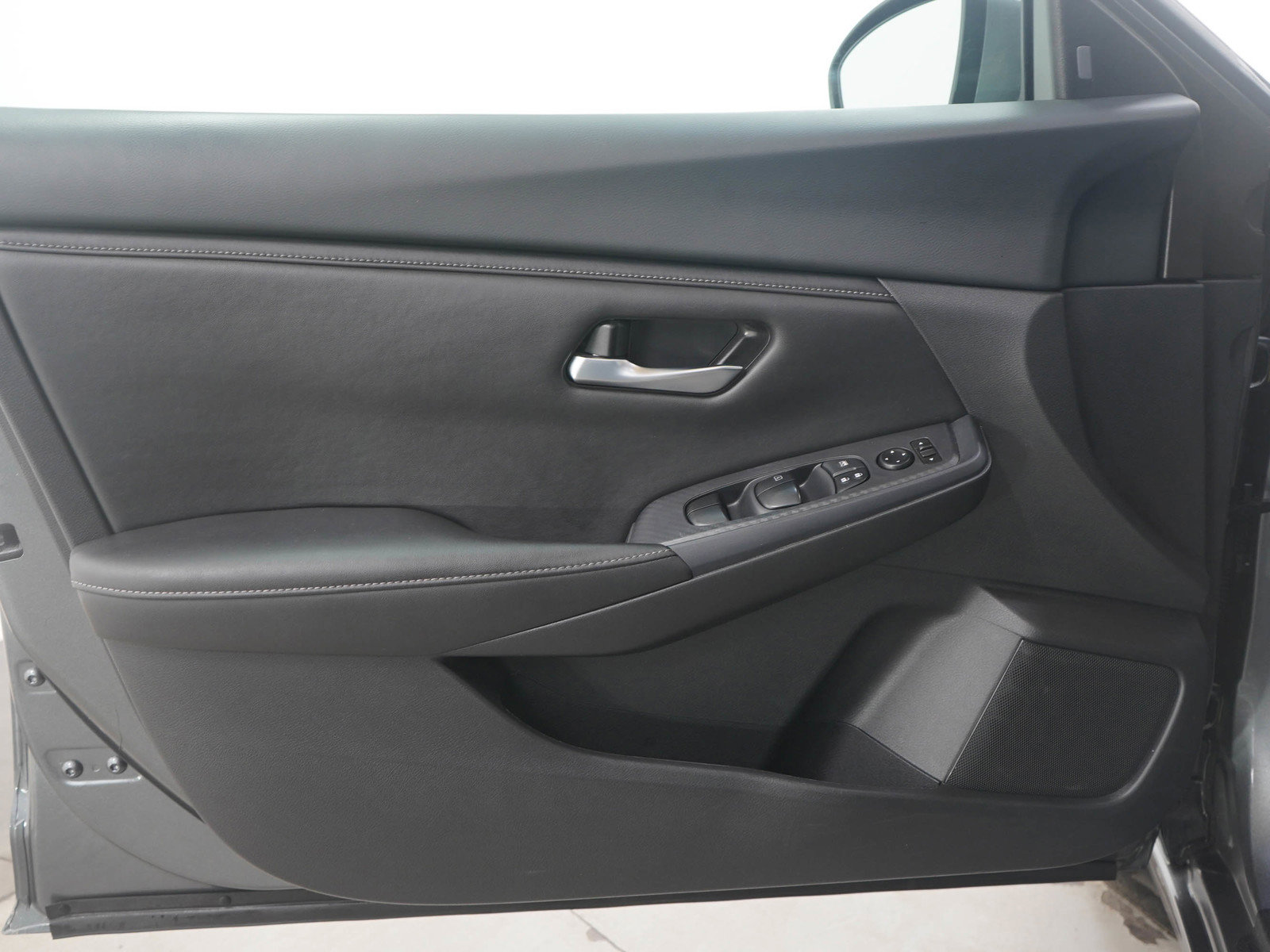 Used 2023 Nissan Sentra S image 19