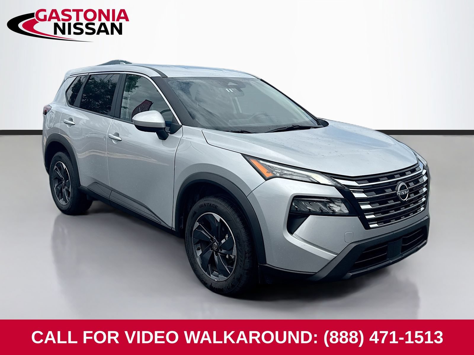 Used 2025 Nissan Rogue SV