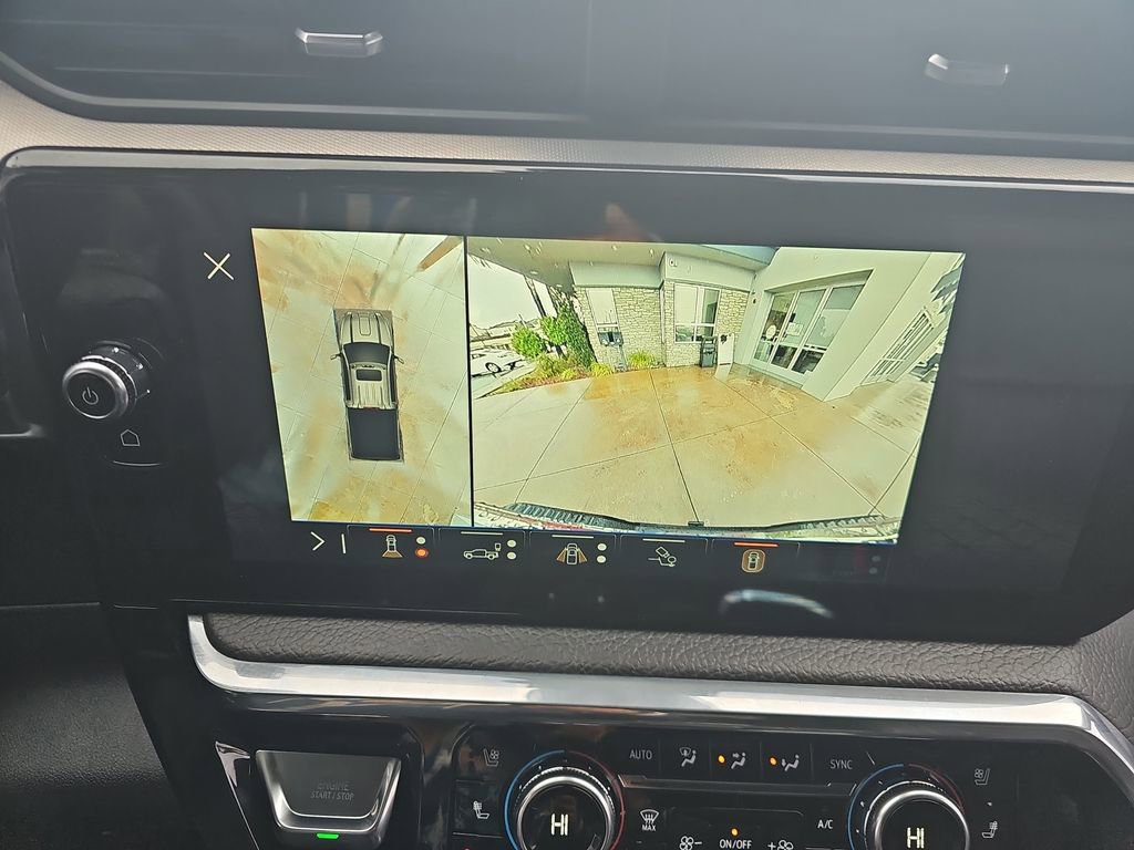 Used 2024 GMC Sierra 2500 Denali w/ Denali Reserve Package image 24