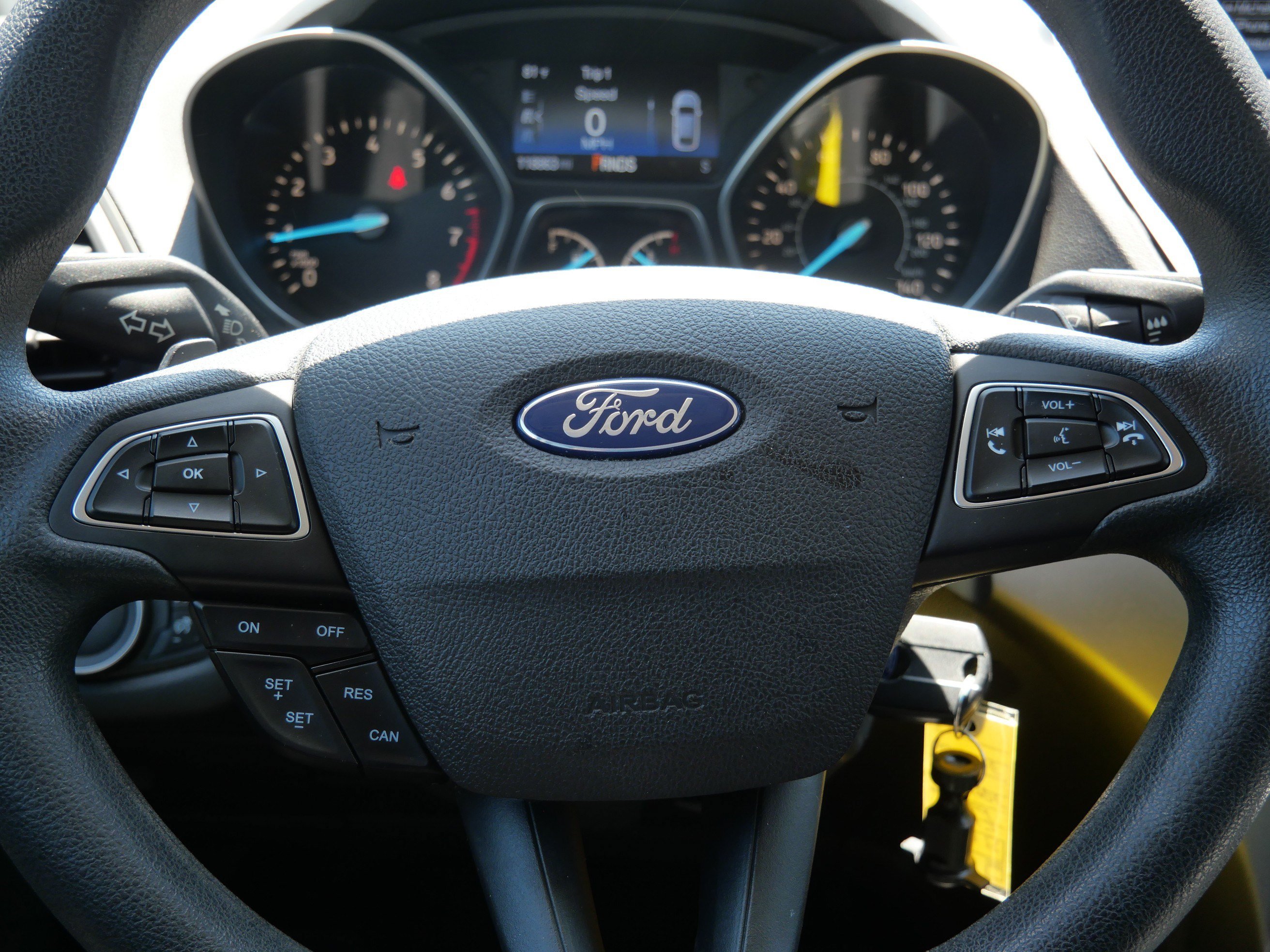 Used 2017 Ford Escape SE AWD/4WD image 25