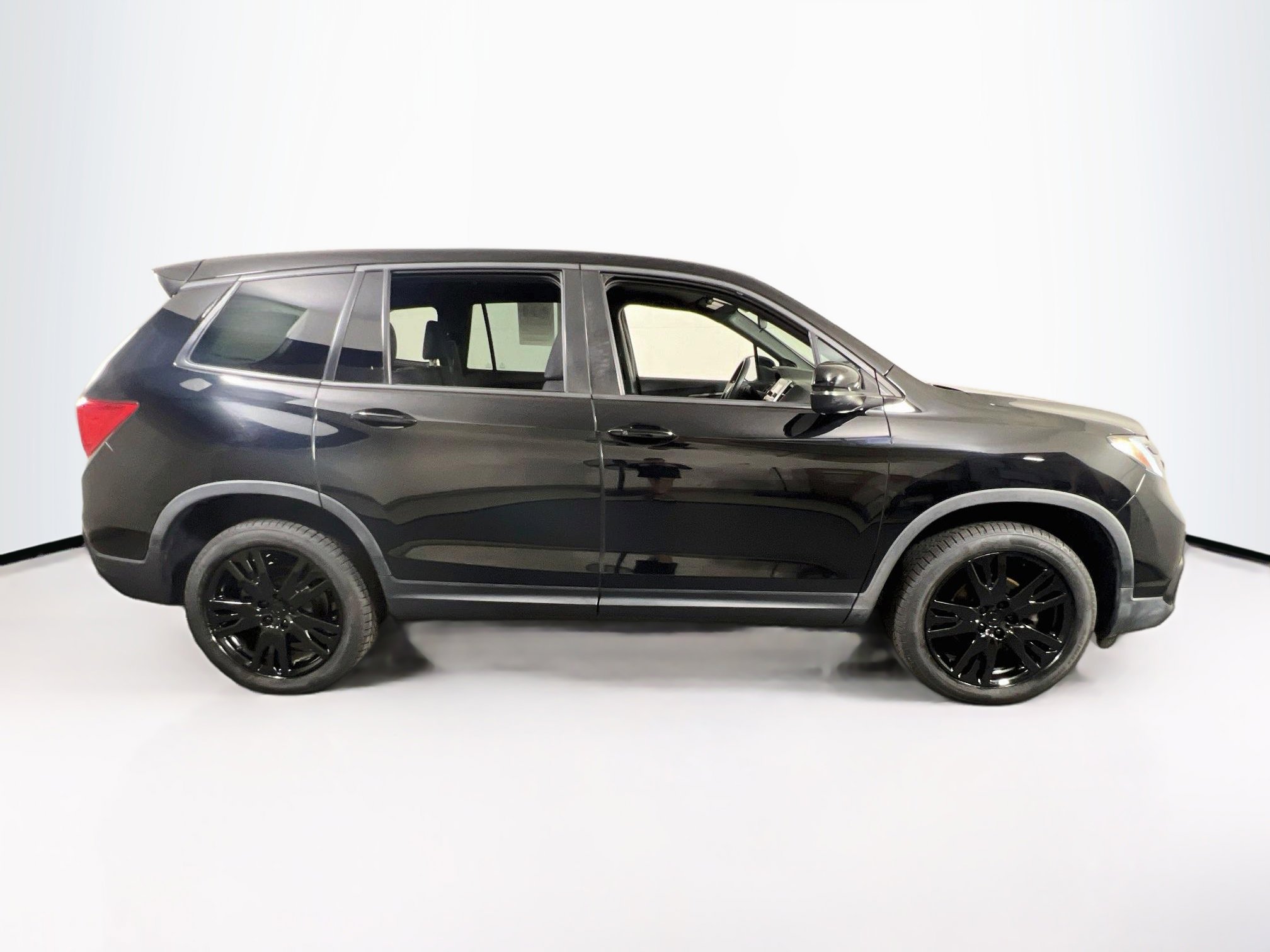 Used 2019 Honda Passport Sport image 4
