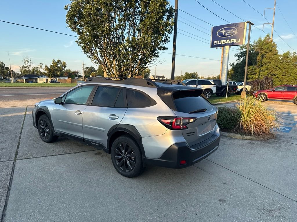 Used 2025 Subaru Outback Onyx Edition AWD/4WD image 5