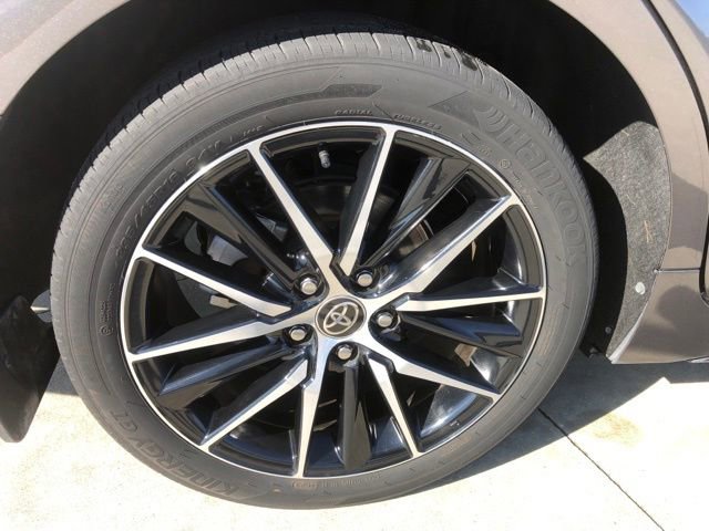 Used 2023 Toyota Camry SE image 23