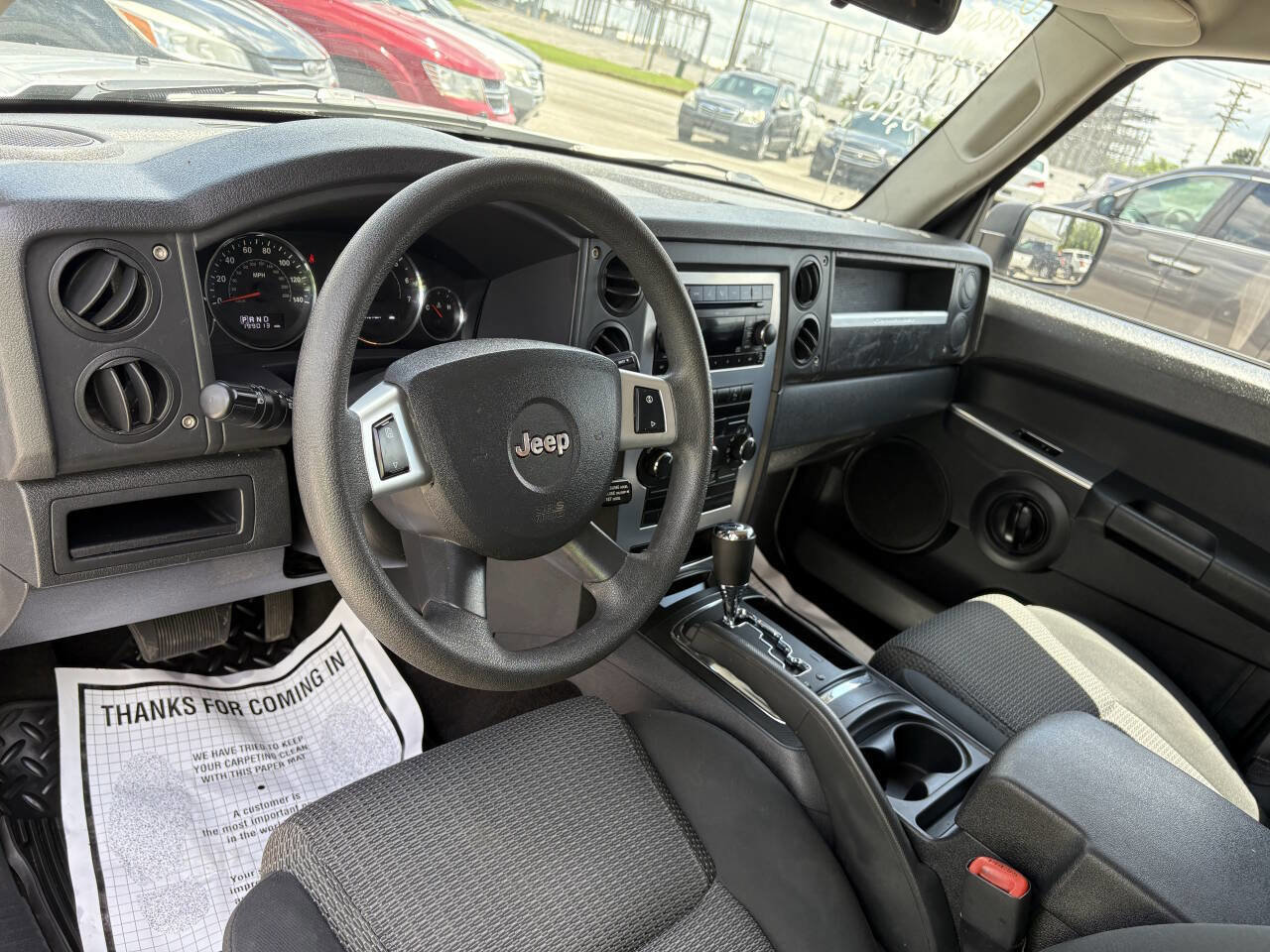 Used 2008 Jeep Commander Sport image 19