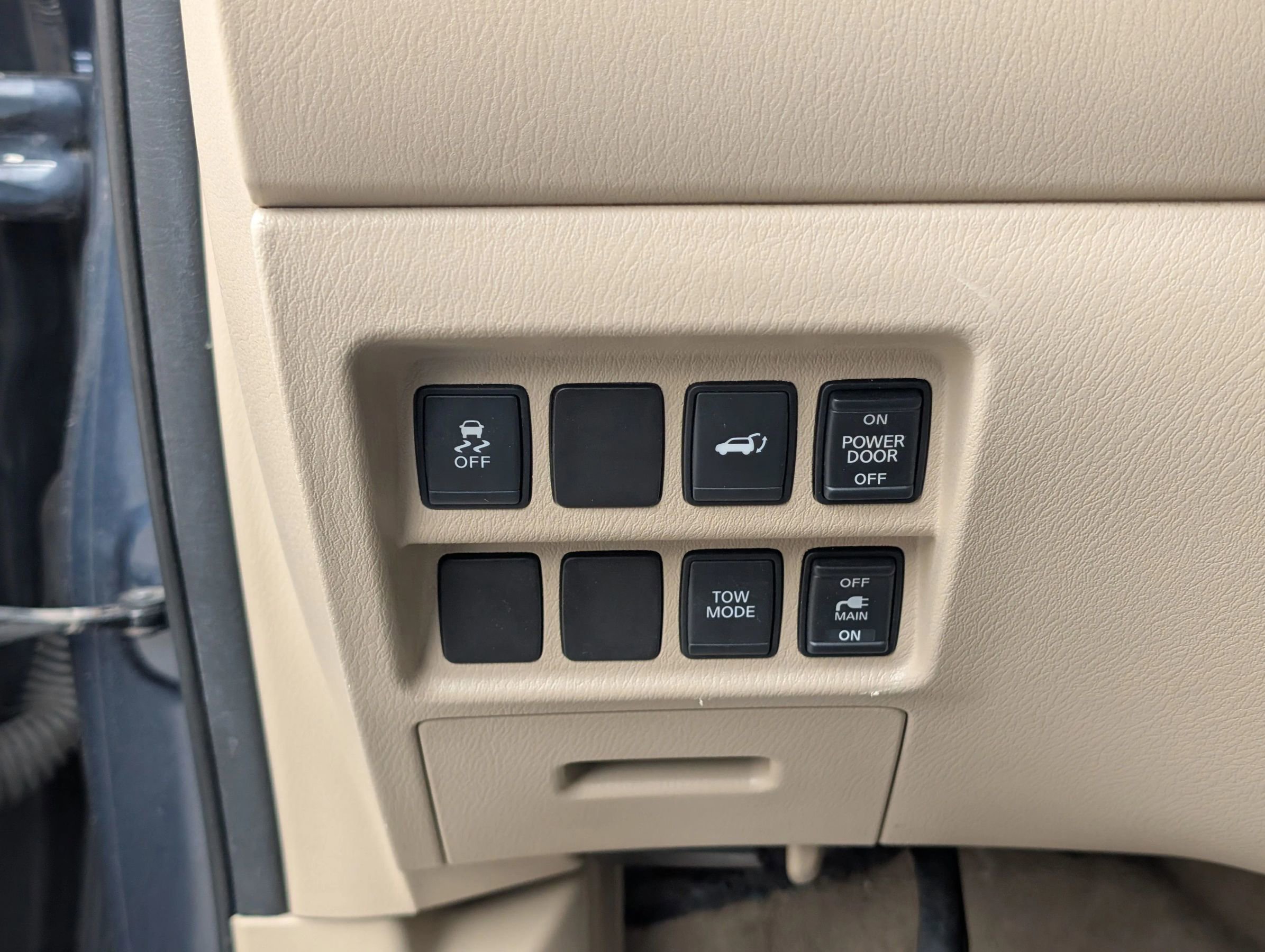 Used 2014 Nissan Pathfinder SL w/ SL Premium Package FWD image 21