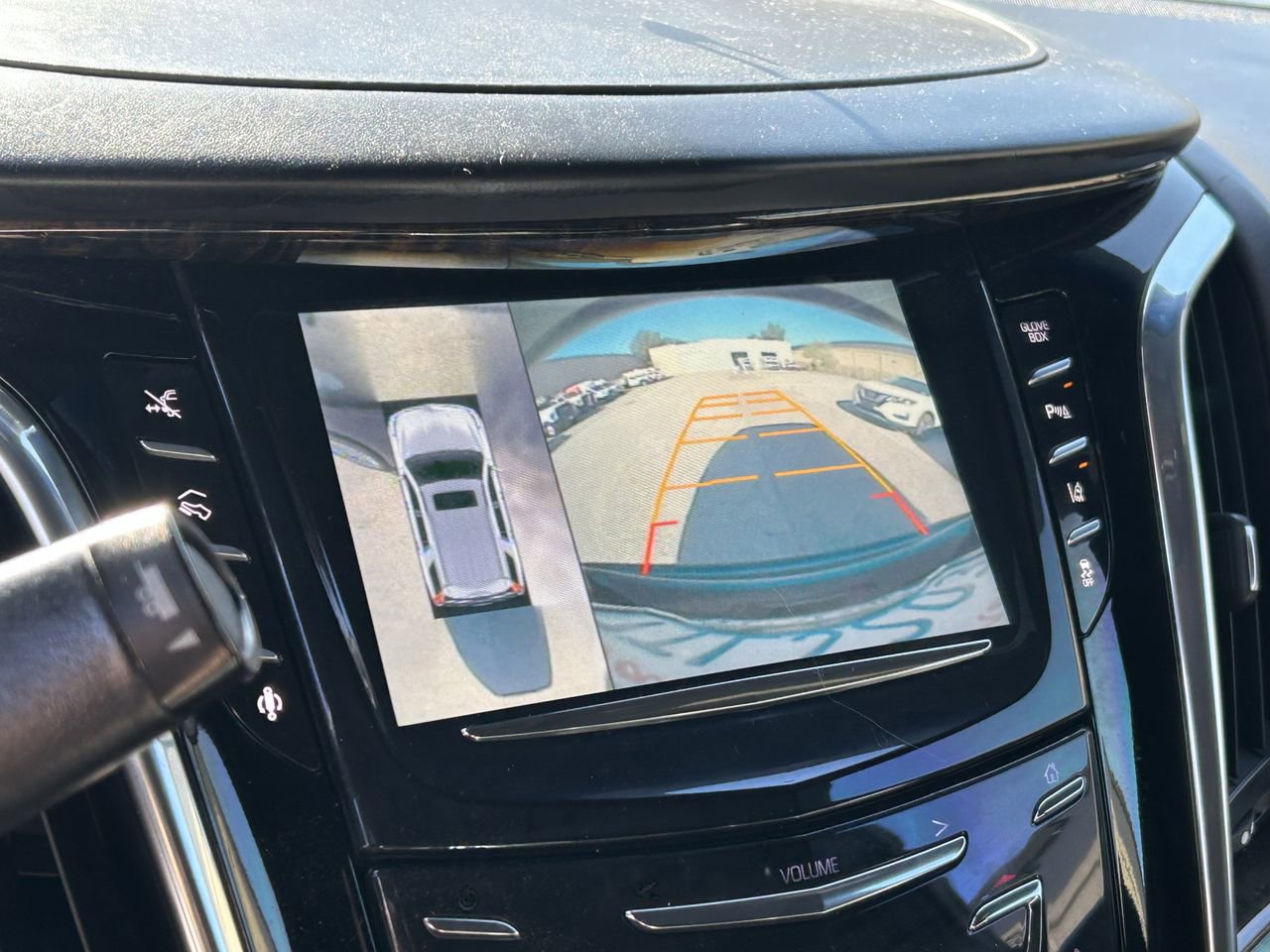 Used 2015 Cadillac Escalade Platinum image 9