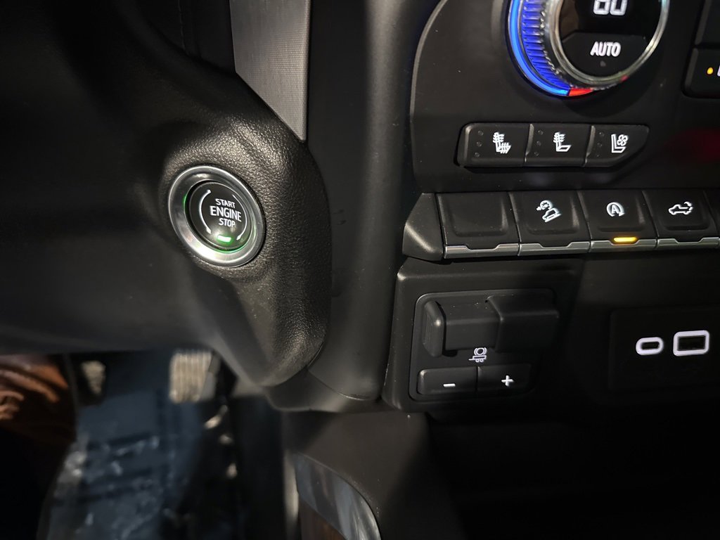 Used 2021 GMC Sierra 1500 SLT image 10