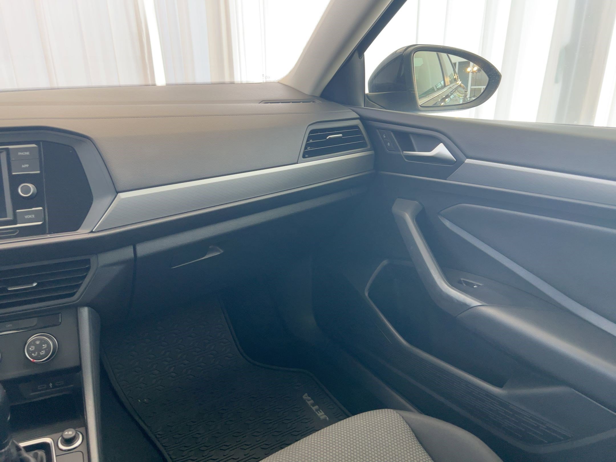 Used 2020 Volkswagen Jetta S w/ Driver Assistance Package image 26