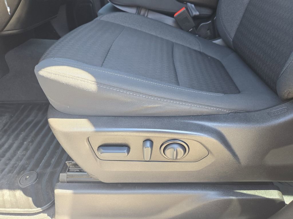 Used 2022 Chevrolet Silverado 1500 Custom RWD image 26