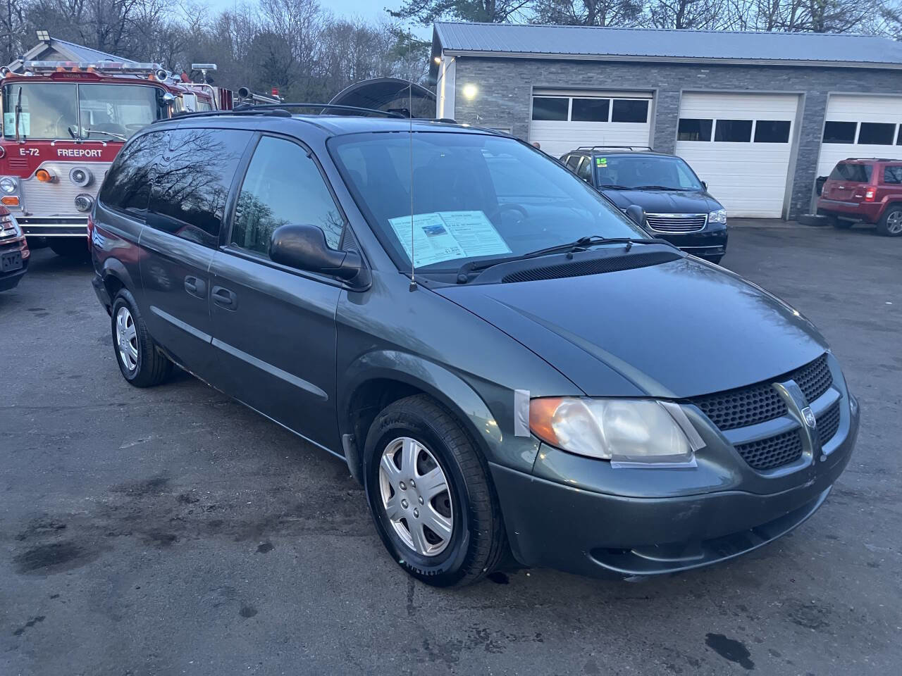 Used 2004 Dodge Grand Caravan SE w/ Popular Equipment Group FWD image 5