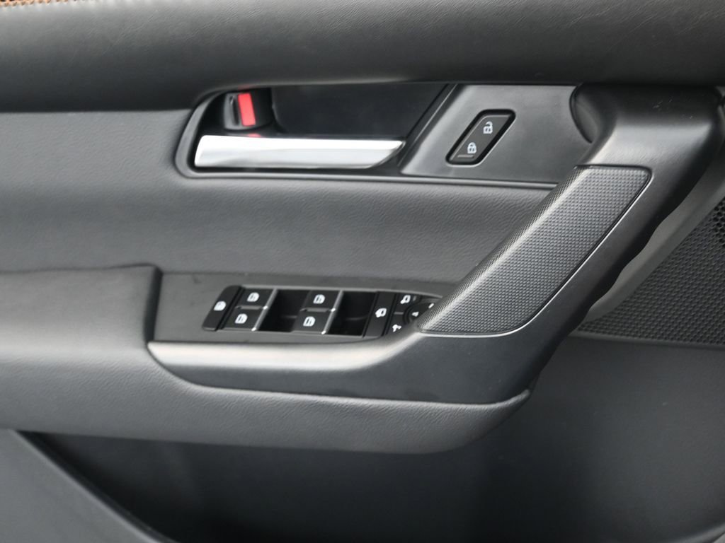 Used 2025 MAZDA CX-50 2.5 Hybrid w/ Weather Package image 13