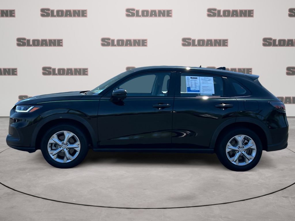 Used 2023 Honda HR-V LX image 2