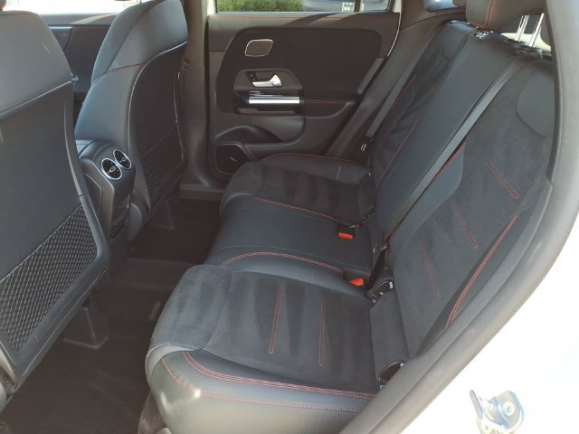 Used 2023 Mercedes-Benz GLA 250 image 18