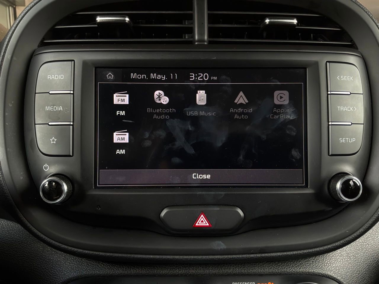Used 2025 Kia Soul LX w/ LX Technology Package FWD image 27