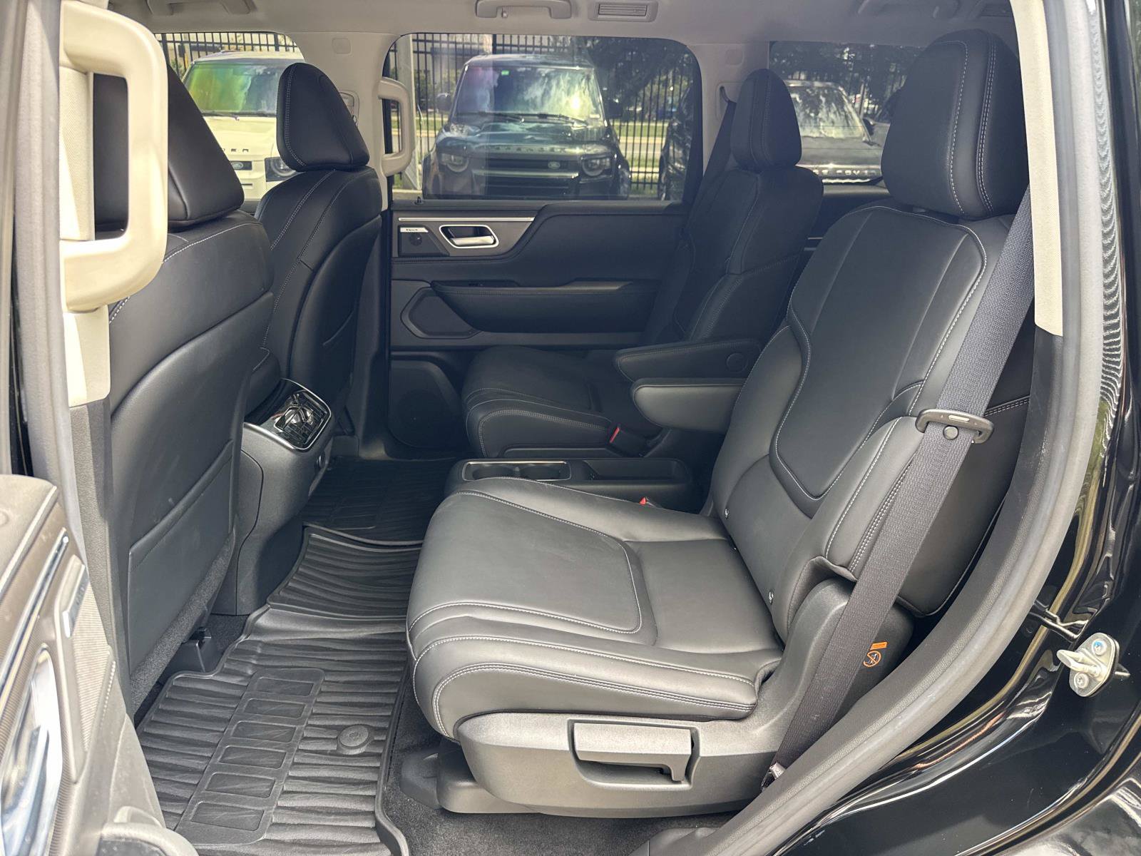 Used 2026 INFINITI QX80 Pure w/ Cargo Package RWD image 14
