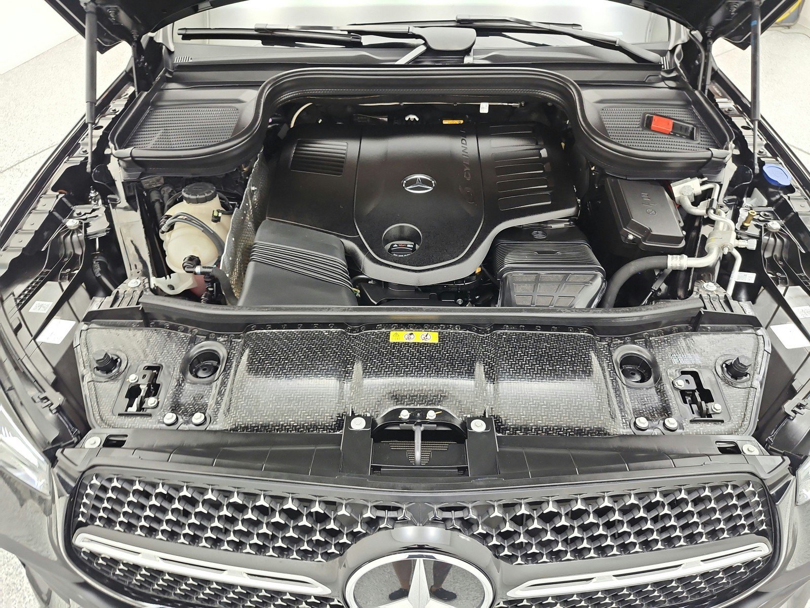 Certified 2025 Mercedes-Benz GLE 450 4MATIC Coupe image 16