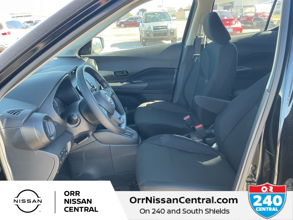 New 2025 Nissan Kicks Play S image 17