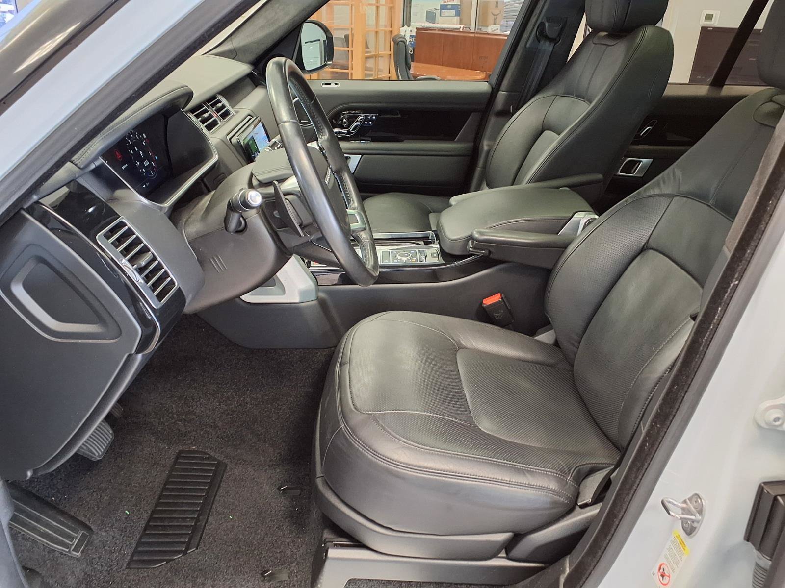 Used 2019 Land Rover Range Rover Supercharged AWD/4WD image 20