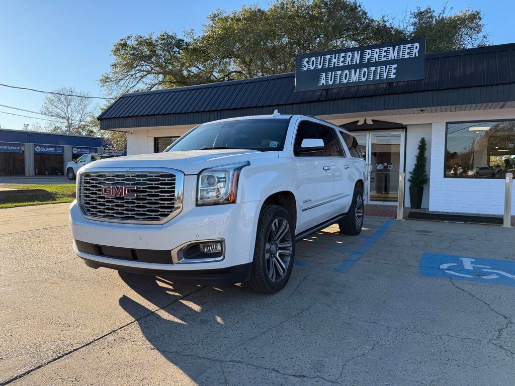 Used 2018 GMC Yukon XL Denali w/ Denali Ultimate Package image 1