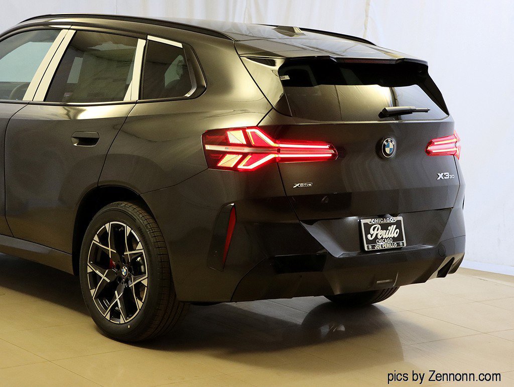Used 2026 BMW X3 xDrive30i w/ Premium Package AWD/4WD image 9