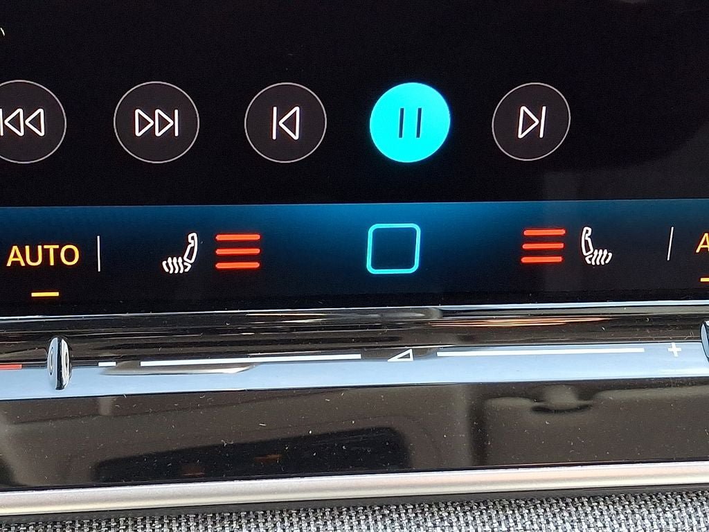 New 2026 Volkswagen Tiguan S AWD/4WD image 16