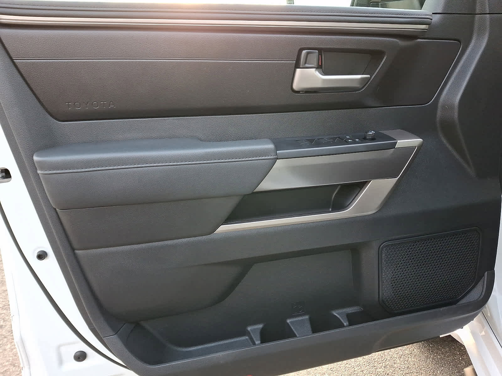 Used 2024 Toyota Tundra SR5 w/ SR5 Convenience Package image 13