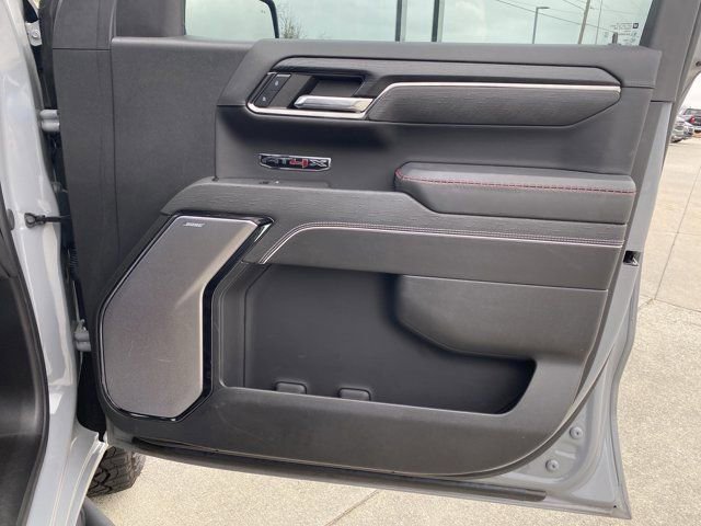 Used 2024 GMC Sierra 1500 AT4X image 29