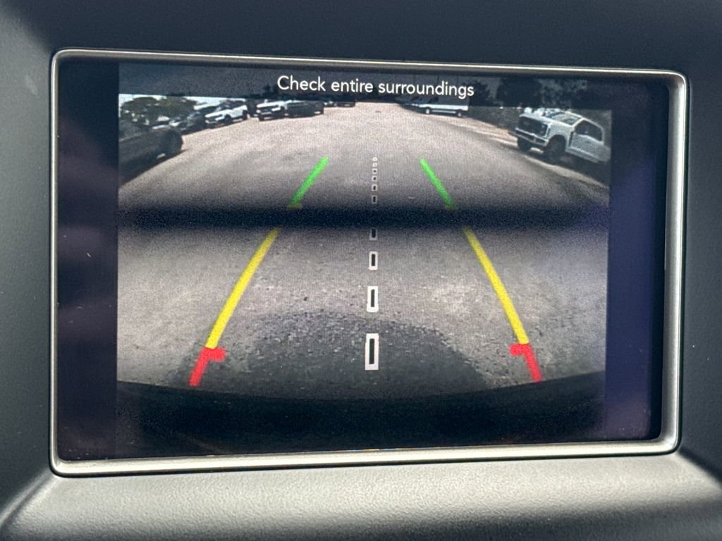 Used 2018 Jeep Grand Cherokee Laredo image 18