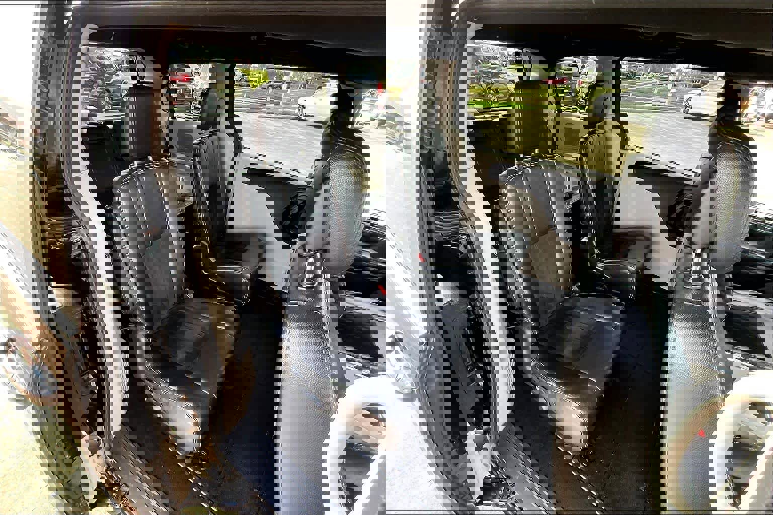 Used 2017 Dodge Grand Caravan SXT image 20