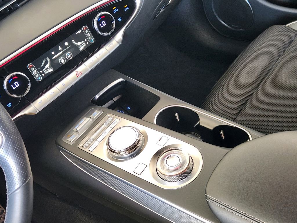 Used 2023 Genesis GV70 2.5T Sport Prestige w/ Sport Prestige Package image 19