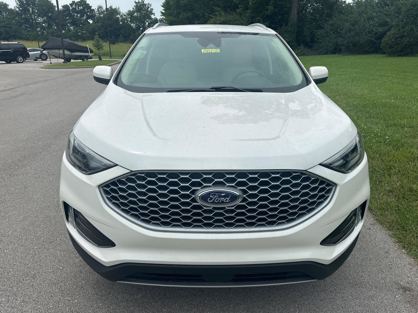 Used 2023 Ford Edge SEL w/ Convenience Package AWD/4WD image 14
