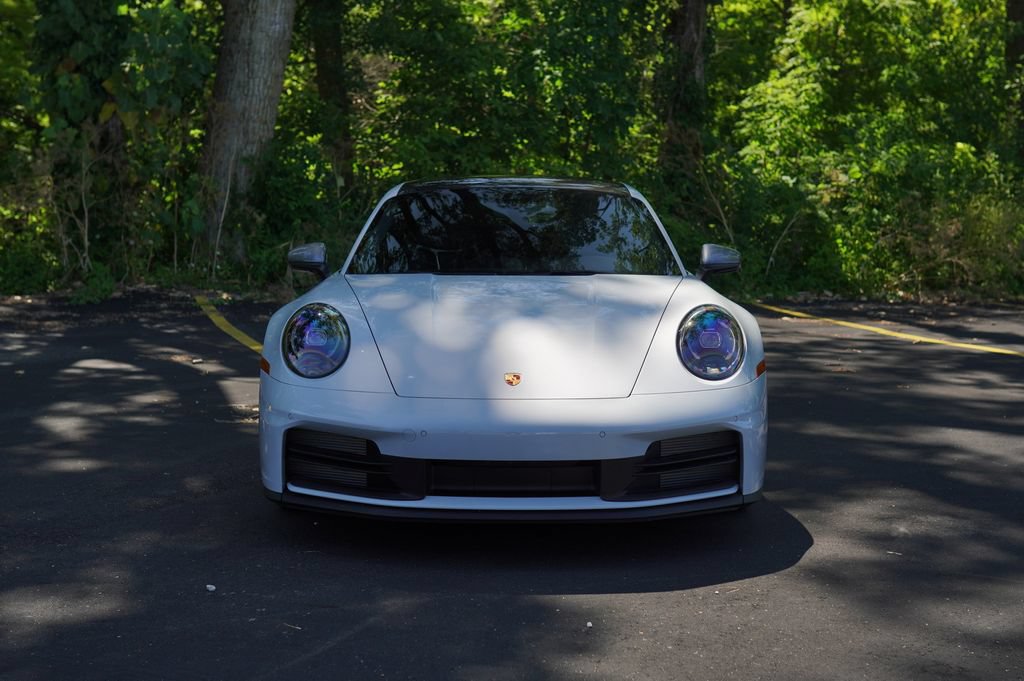 Used 2025 Porsche 911 Carrera T RWD image 8