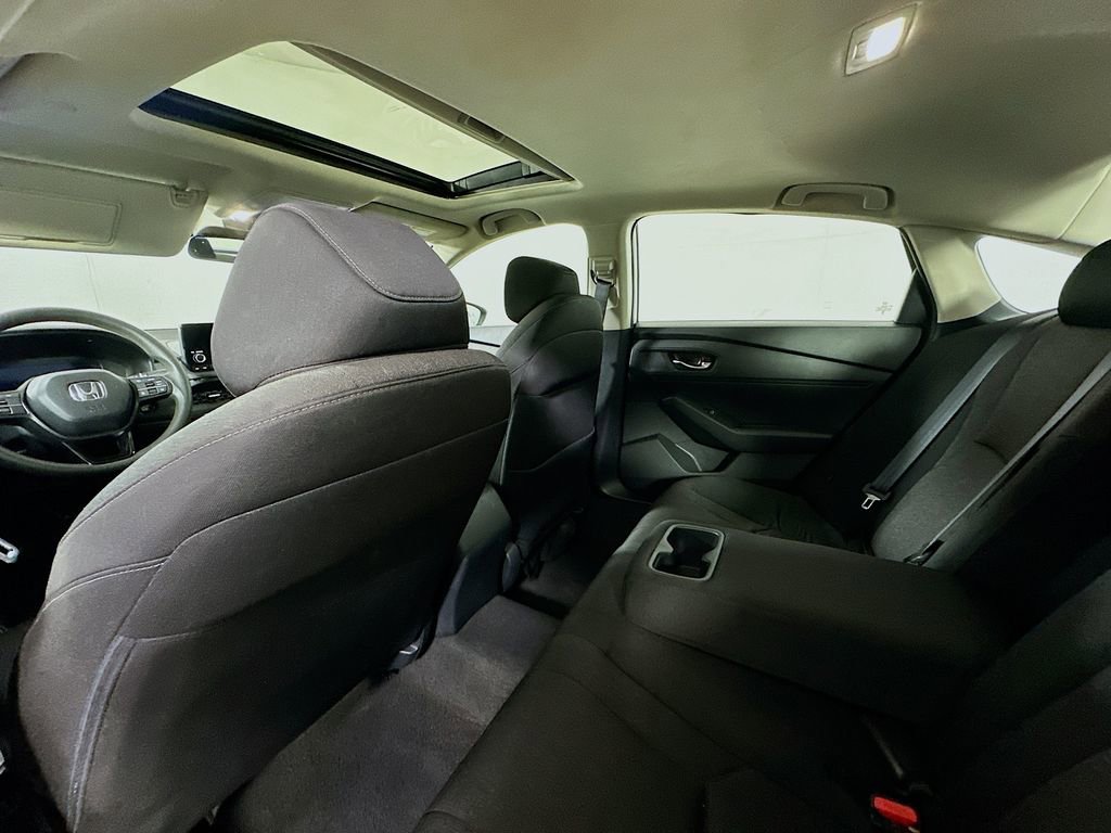 Used 2024 Honda Accord EX image 10